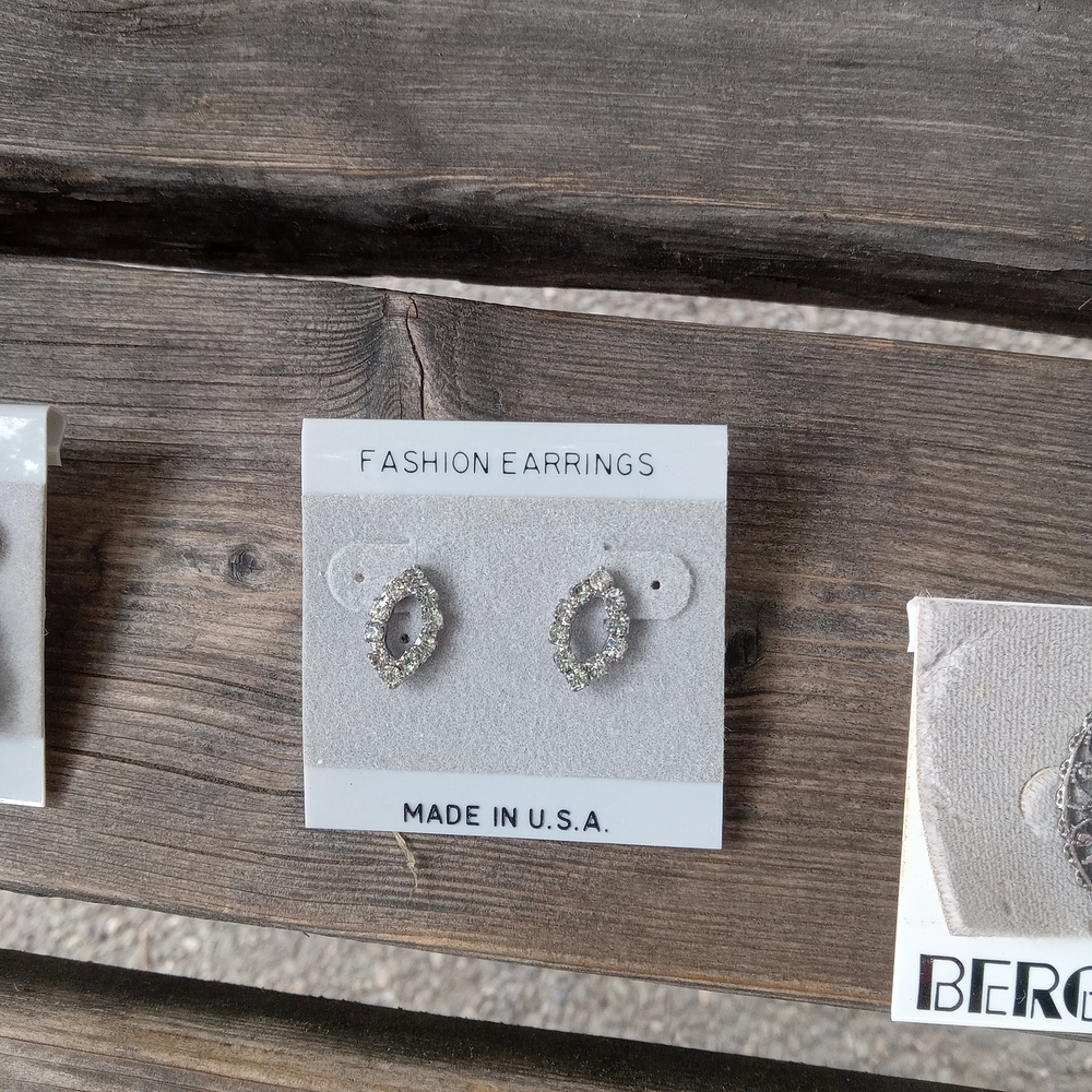 Elegant Silver Fashion Earrings